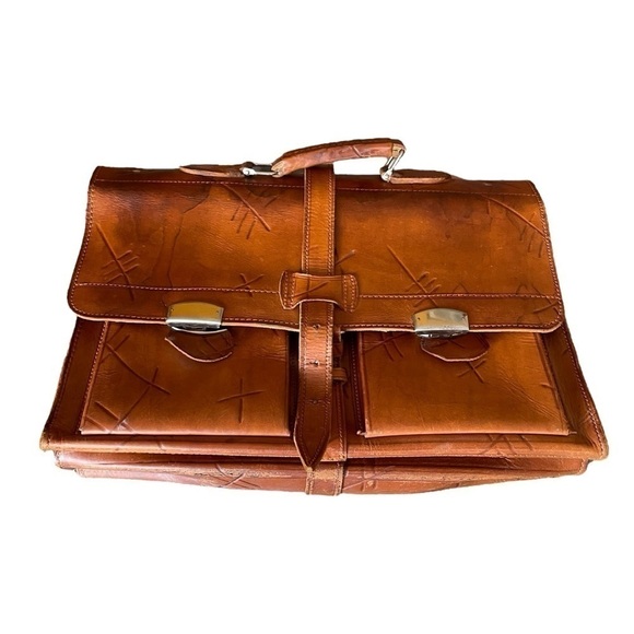 Genuine Leather German Heavy-Duty
SUDHAU Briefcase / Portfolio Vintage 60’s/70’s - Picture 2 of 13